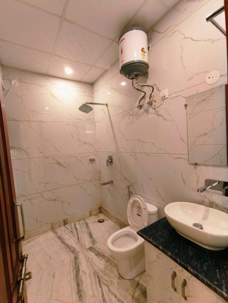 Bathroom, ansal-sushant-estate 3 Bedroom 1650 Sq.Ft. Apartment In Sector 52 Gurgaon 10456876