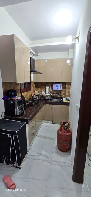 Kitchen in 2 BHK Builder Floor at Sushant Lok I – for Rent