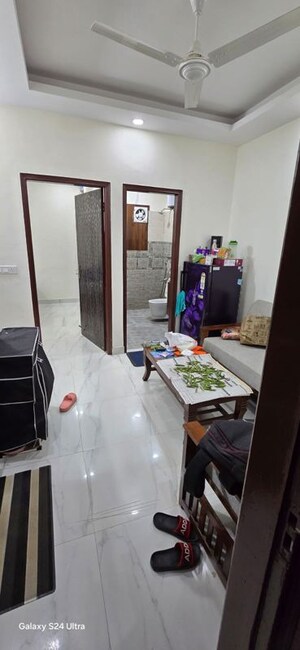 Team Area in 2 BHK Builder Floor at Sushant Lok I – for Rent