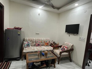 Living Room in 2 BHK Builder Floor at Sushant Lok I – for Rent
