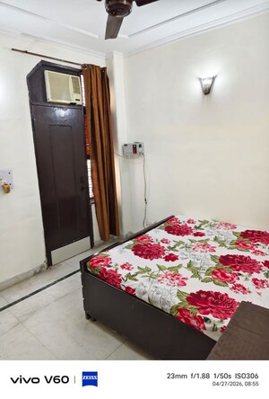 Bedroom in 2 BHK Builder Floor at Sector 41 – for Rent