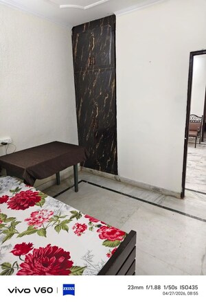 Bedroom in 2 BHK Builder Floor at Sector 41 – for Rent