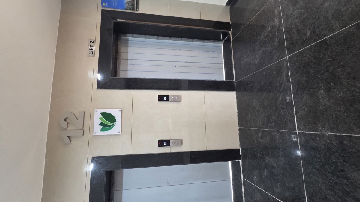 5 BHK + Pooja Room,Servant Room,Basement,Store Room 3785 Sq.Ft. Apartment in Maya Green Lotus Utsav