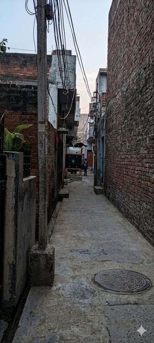  Plot – Exterior View View at Hasan Apartment, Husainabad - for Sale