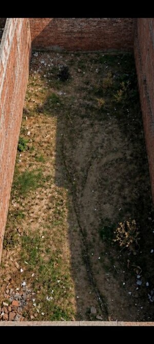  Plot For Sale in Hasan Apartment, Husainabad