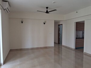 Room in 3 BHK Apartment at ATS Marigold, Sector 89a – for Sale