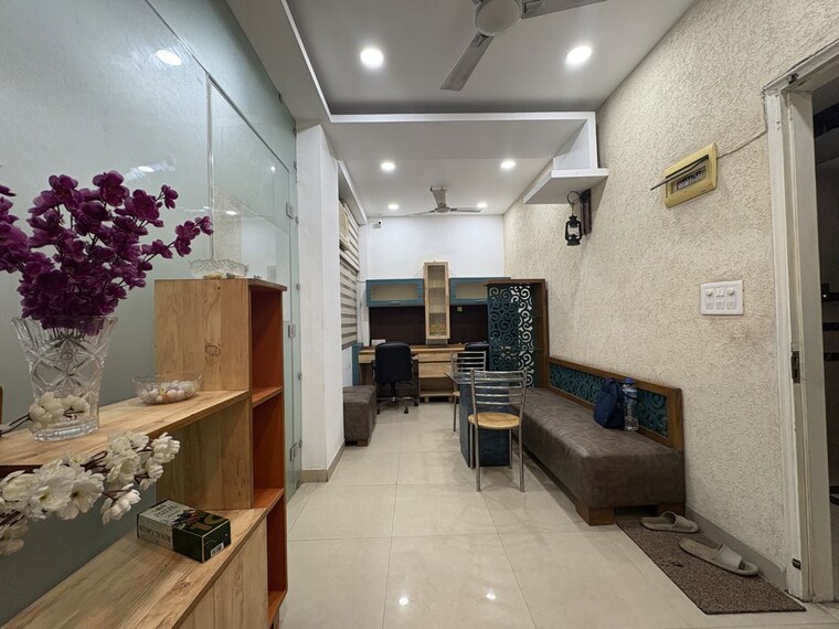 Exterior View, netaji subhash place Commercial Office Space 500 Sq.Ft. In Netaji Subhash Place Delhi 10456917