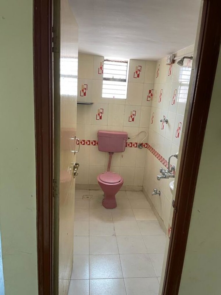 Bathroom, wadgaon sheri 1 RK 430 Sq.Ft. Apartment In Wadgaon Sheri Pune 10456922