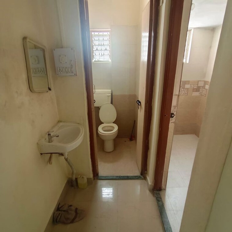 Bathroom, wadgaon sheri 1 Bedroom 600 Sq.Ft. Apartment In Wadgaon Sheri Pune 10456930
