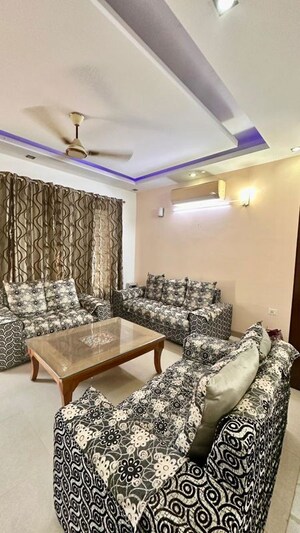 Living Room in 3 BHK Builder Floor at Palam Vihar Residents Association, Palam Vihar – for Sale