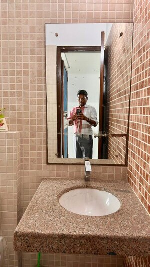 Bathroom in 3 BHK Builder Floor at Palam Vihar Residents Association, Palam Vihar – for Sale