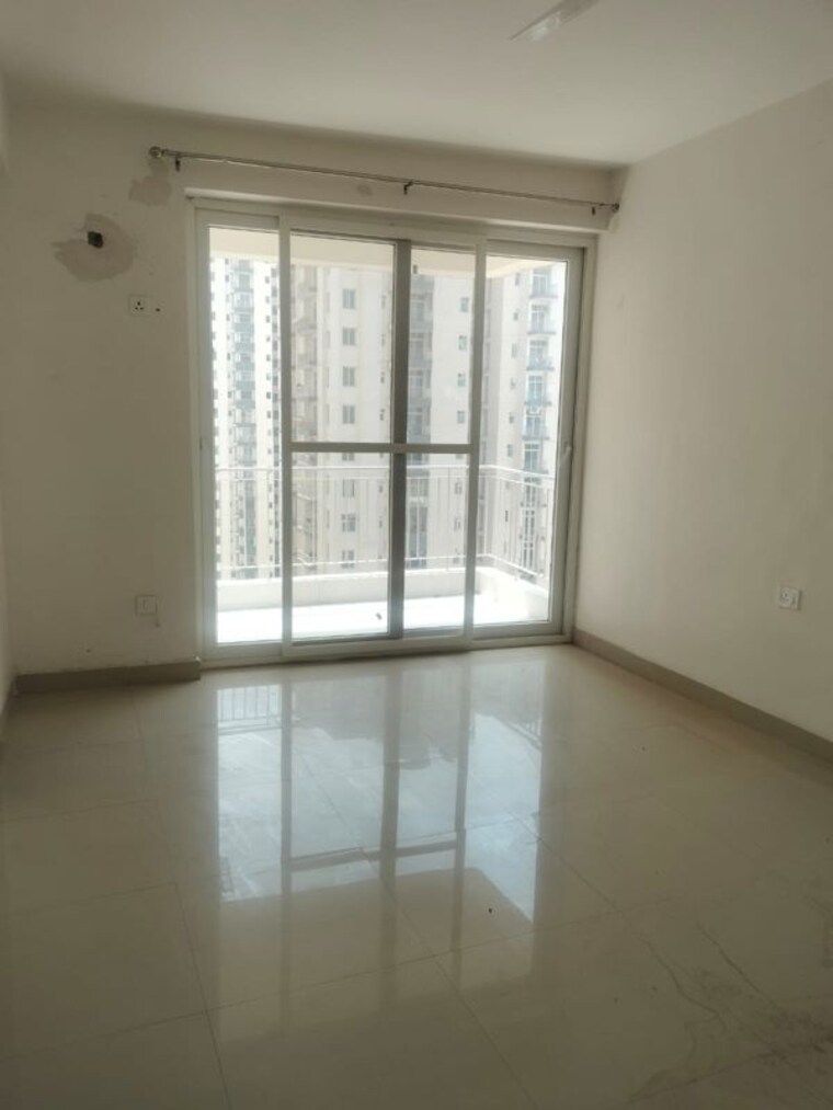Room, nimbus-the-hyde-park 2 Bedroom 955 Sq.Ft. Apartment In Sector 78 Noida 10456955