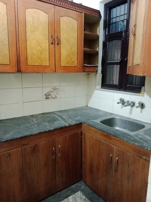 Kitchen in 1.5 BHK Builder Floor at Sector 18 – for Rent