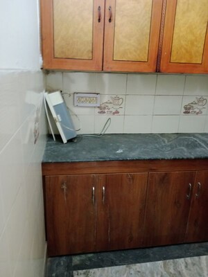 Furnished Amenities in 1.5 BHK Builder Floor at Sector 18 – for Rent