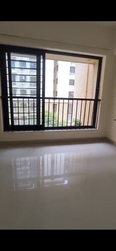 1 BHK 650 Sq.Ft. Apartment in K Raheja Palm Court