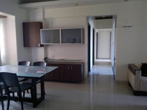 Dining area in 3 BHK Apartment at Rushabh Tower, Sewri – for Rent