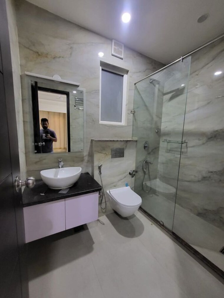 Bathroom, conscient-heritage-max-ii 3.5 Bedroom 2149 Sq.Ft. Apartment In Sector 102 Gurgaon 10457001