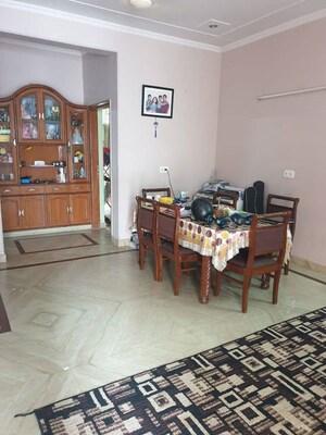 Living Room in 2 BHK Independent House at Urban Estate Residents Welfare Association Sector, Sector 4 – for Rent