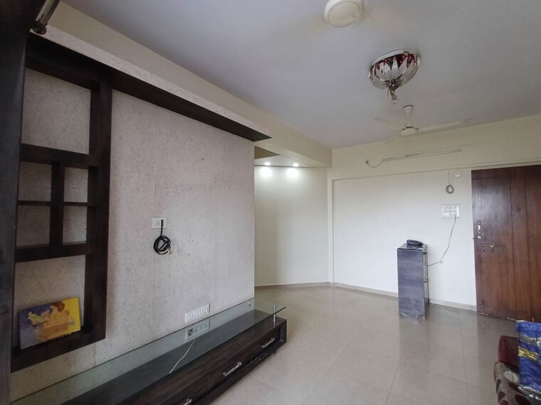 Room, grandeur-giriraj-jewel 2 Bedroom 715 Sq.Ft. Apartment In Talav Pali Thane 10457024