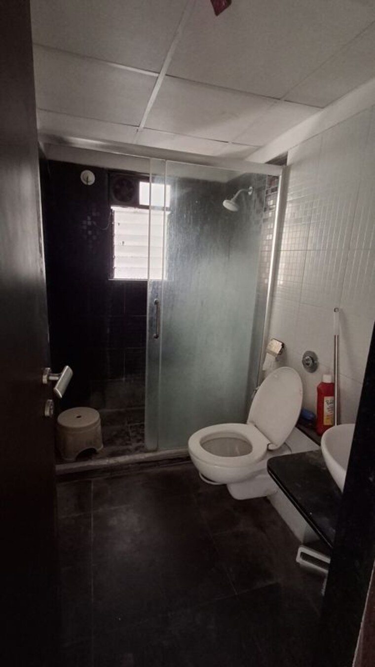 Bathroom, pebbles-i 3 Bedroom 1300 Sq.Ft. Apartment In Bavdhan Pune 10457027