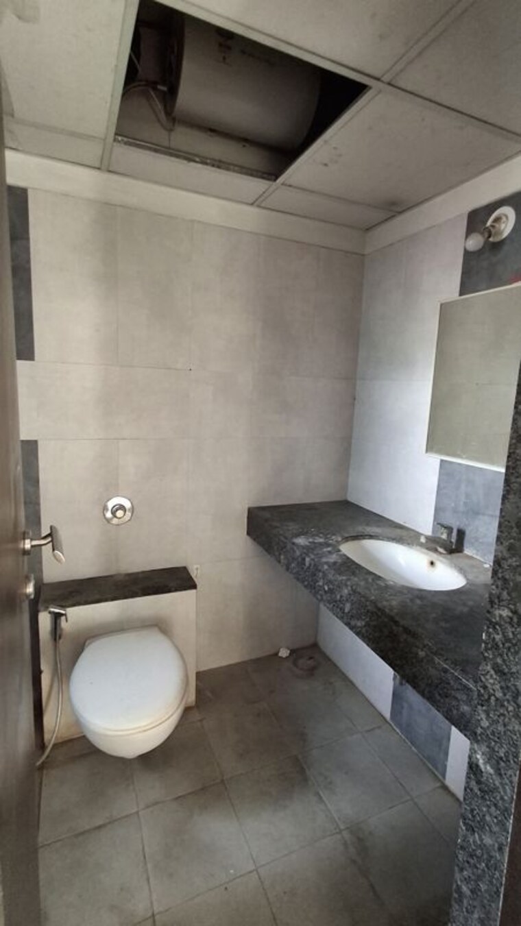 Bathroom, pebbles-i 3 Bedroom 1300 Sq.Ft. Apartment In Bavdhan Pune 10457027