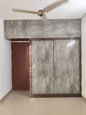 Room in 1 BHK Apartment at Shree Vardhman Green Court, Sector 90 – for Rent