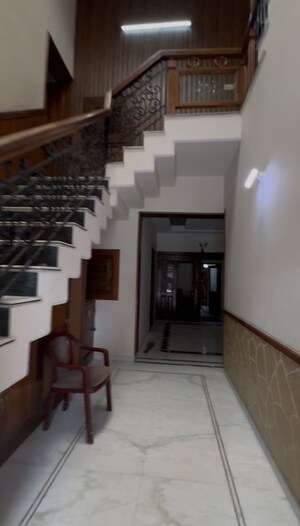 Staircase in 6+ BHK Independent House at Sector 21 – for Rent