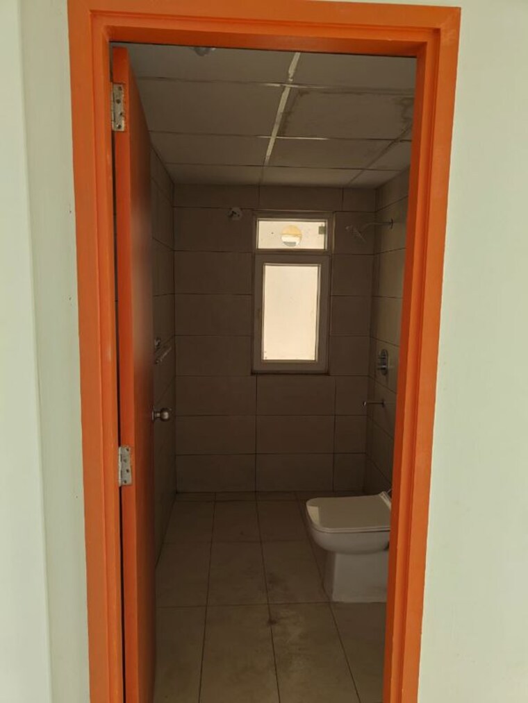 Bathroom, tata-eureka-park 3.5 Bedroom 1575 Sq.Ft. Apartment In Sector 150 Noida 10457049