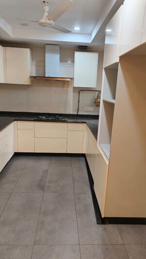 Kitchen in 3 BHK Builder Floor at Sarvapriya Vihar – for Sale