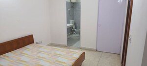 Room in 3 BHK Builder Floor at Golf Links – for Rent