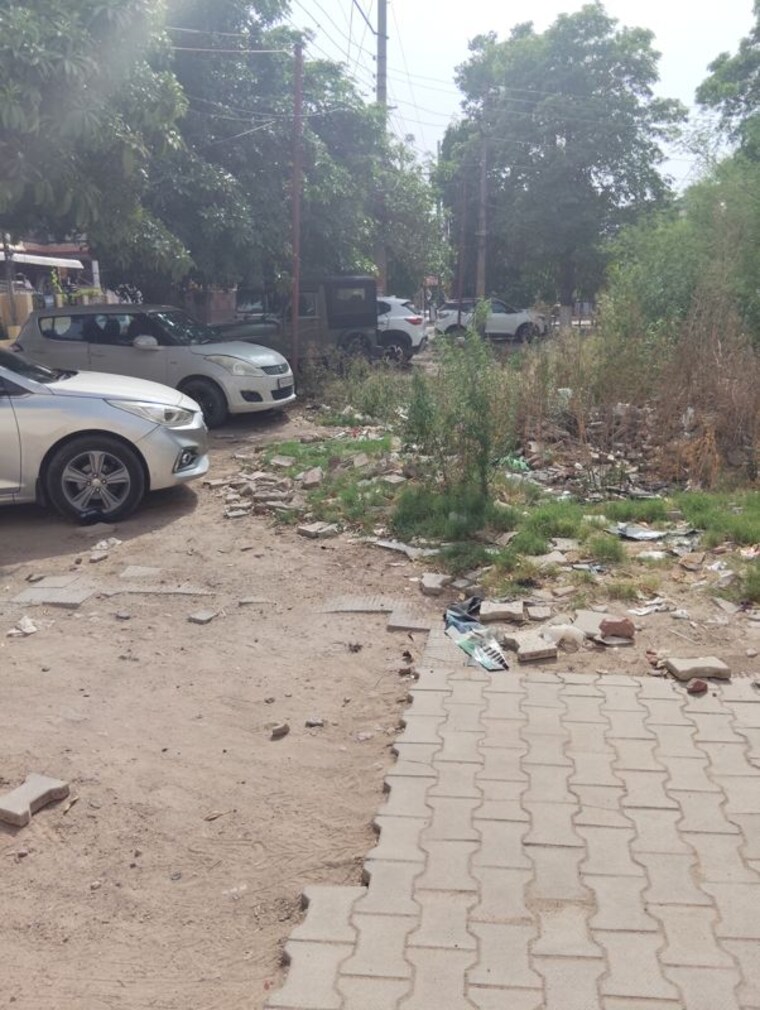 undefined, kharar mohali road Commercial Land 120 Sq.Yd. In Kharar Mohali Road Kharar 10457097