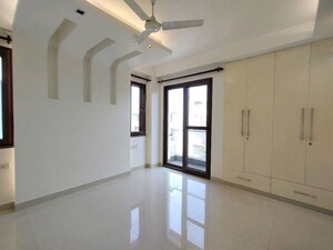 Building Lobby in 2 BHK Builder Floor at Green Park – for Rent