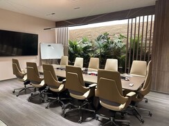 Office Space For Sale in Parinee Crescenzo