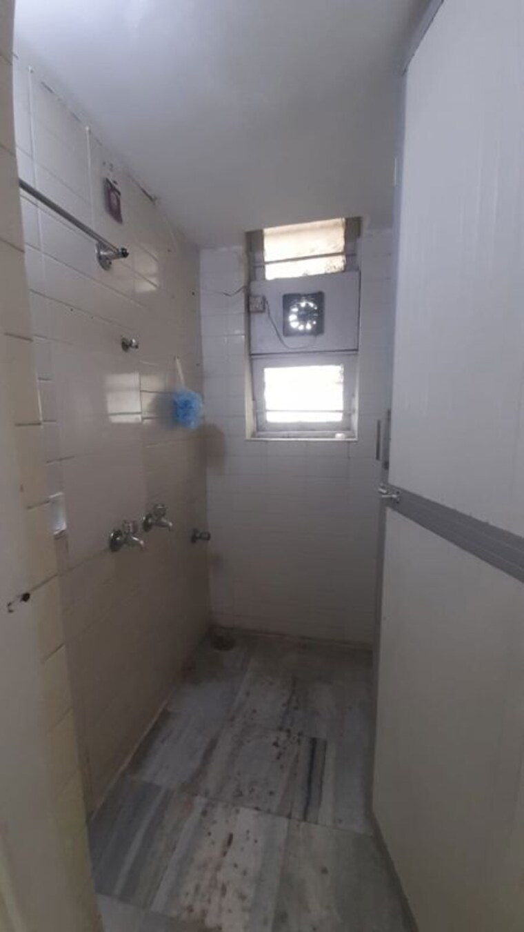 Bathroom, mhada-apartments 1 Bedroom 475 Sq.Ft. Apartment In Goregaon East Mumbai 10457111