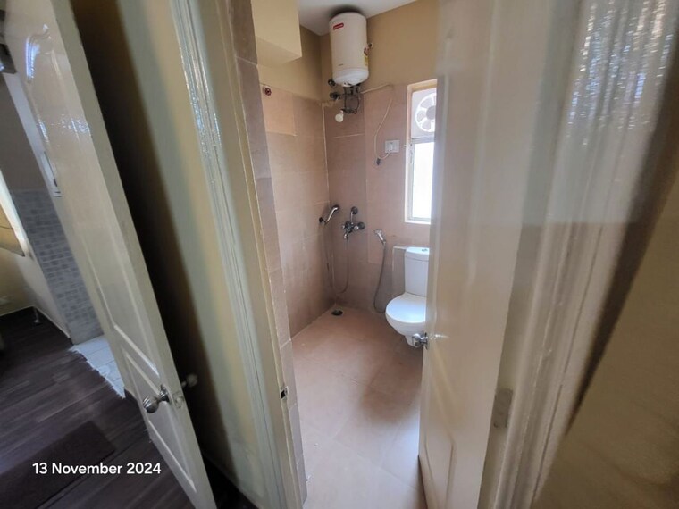 Bathroom, paras-tierea-studio-apartments 1 Bedroom 495 Sq.Ft. Apartment In Sector 137 Noida 10457169