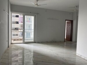 Room in 3 BHK Apartment at Urbtech Hilston, Sector 79 – for Rent