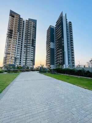 4 BHK Apartment For Rent in Godrej Meridien, Sector 106