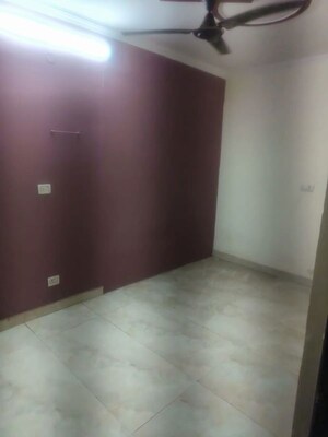 2 BHK Builder Floor For Sale in Vikas Puri