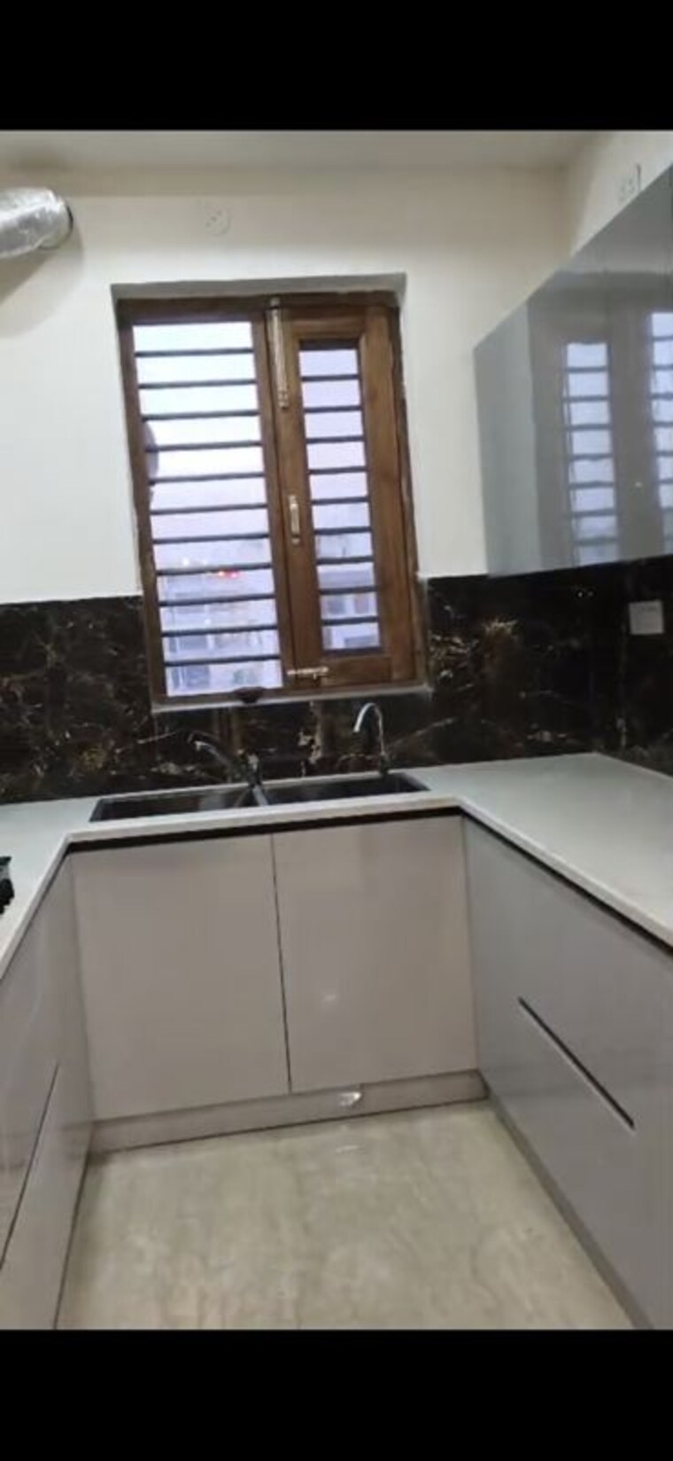 Kitchen, bptp-district-faridabad 3 Bedroom 1340 Sq.Ft. Builder Floor In Sector 81 Faridabad 10457252