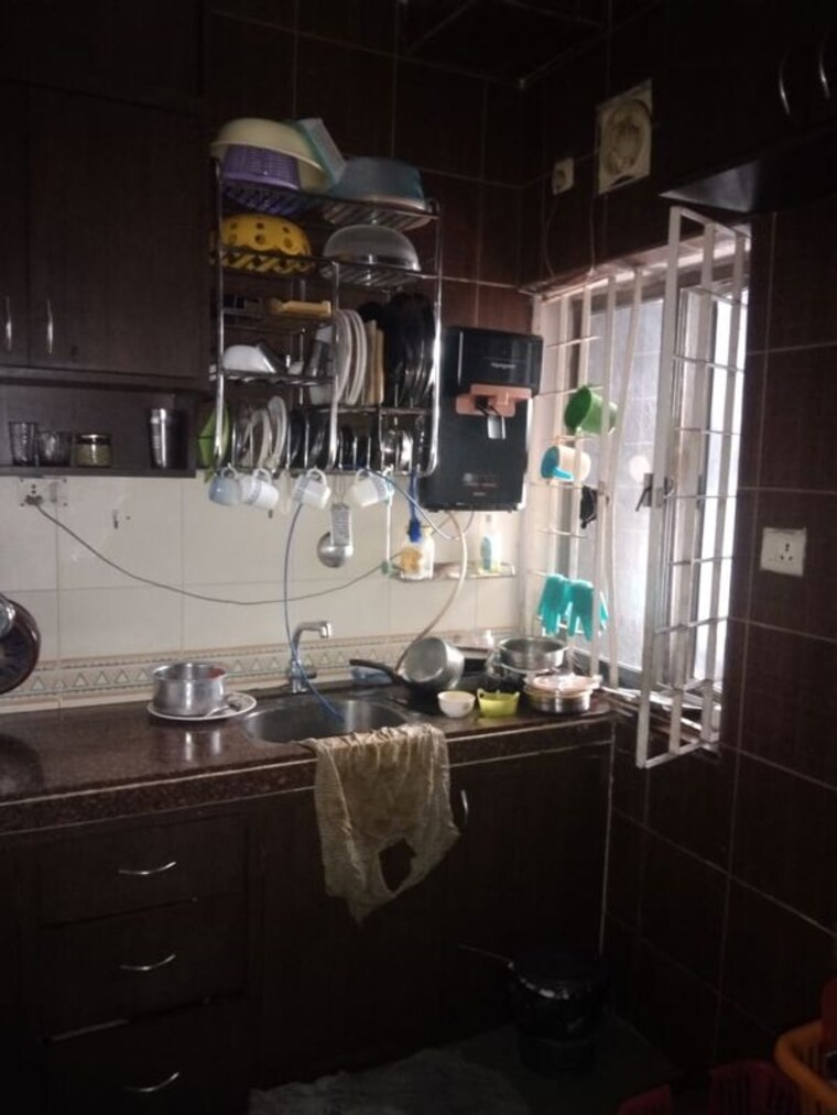 Kitchen, raheja-garden-estate 3 Bedroom 1200 Sq.Ft. Apartment In Midc Colony Thane 10457255