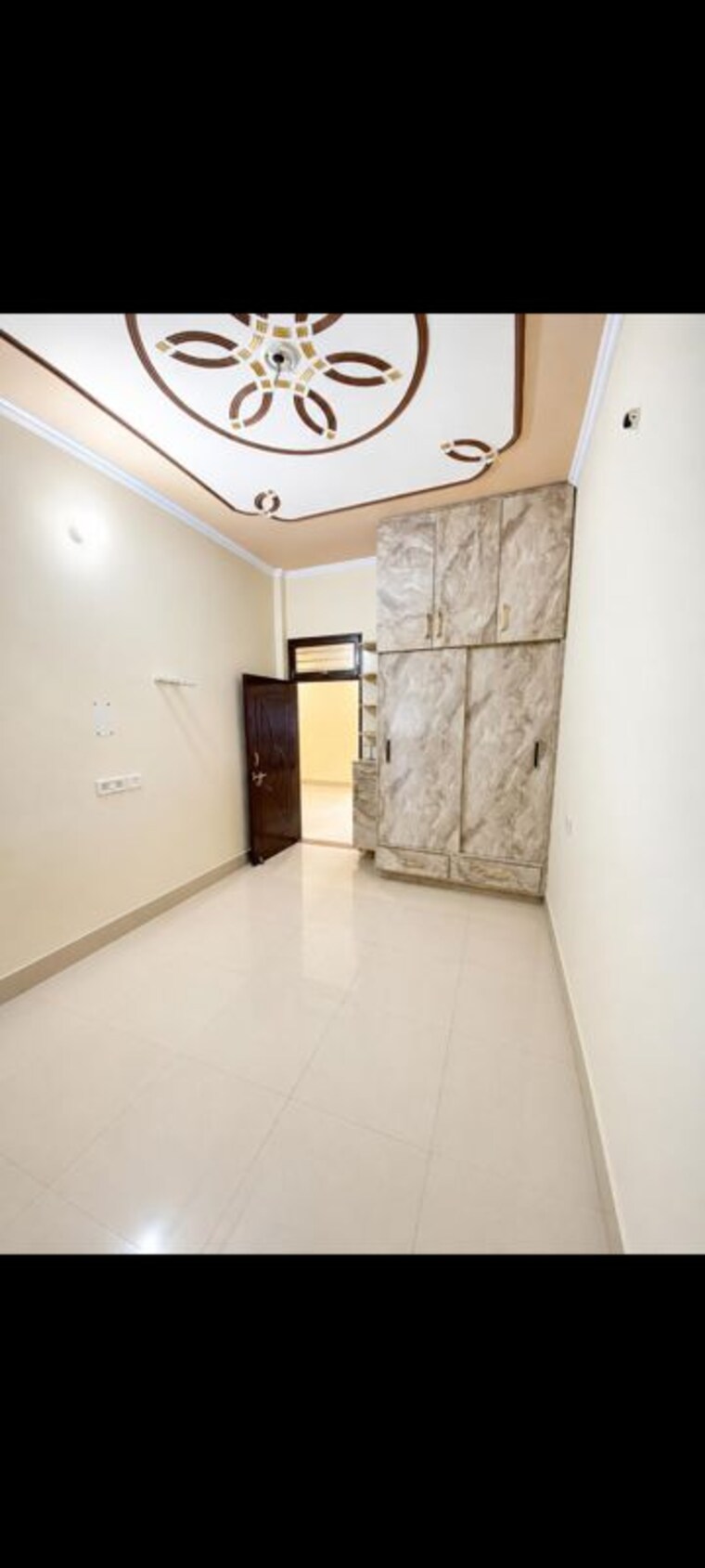 Room, new-palam-vihar-3 3 Bedroom 1000 Sq.Ft. Independent House In Sector 111 Gurgaon 10457233