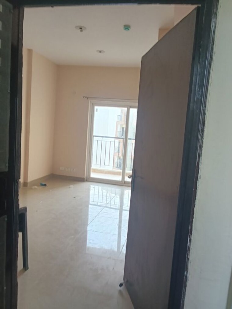 Room, amrapali dream valley 2 Bedroom 1115 Sq.Ft. Apartment In Amrapali Dream Valley Greater Noida 10457257
