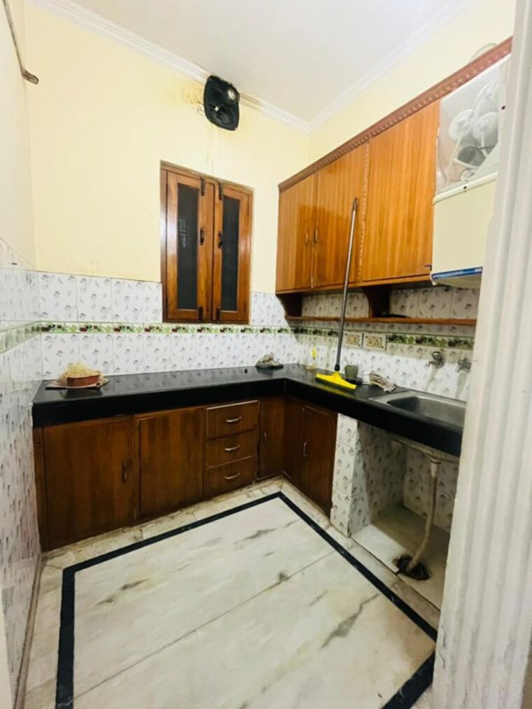 Kitchen, sector 31 1 Bedroom 877 Sq.Ft. Builder Floor In Sector 31 Gurgaon 10457280
