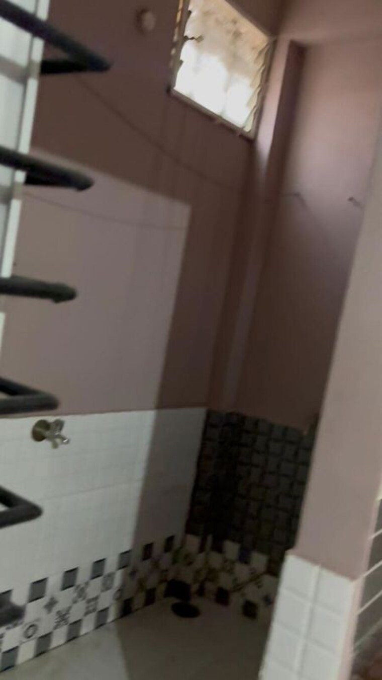 Bathroom, ishan-township-silver-hills 2 Bedroom 1500 Sq.Ft. Apartment In Shiv Nagar Indore 10457244