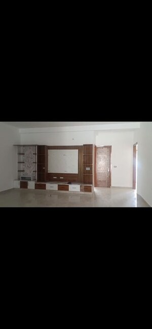 4 BHK Builder Floor For Rent in Sector 85
