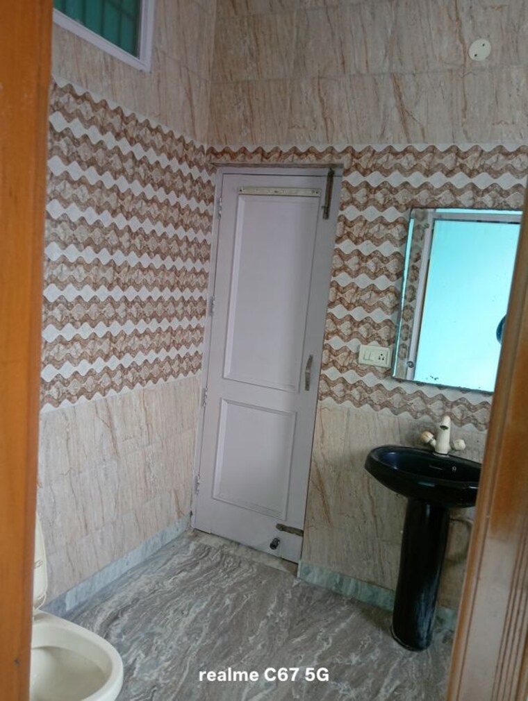 Bathroom, sector 10 2 Bedroom 2000 Sq.Ft. Builder Floor In Sector 10 Panchkula 10457291