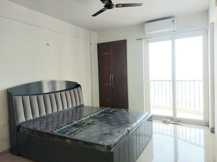 Bedroom, amarpali-exotica 3 Bedroom 1250 Sq.Ft. Apartment In Sector 50 Noida 10457297