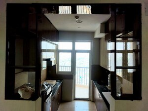 Kitchen in 3 BHK Apartment at Amarpali Exotica, Sector 50 – for Rent