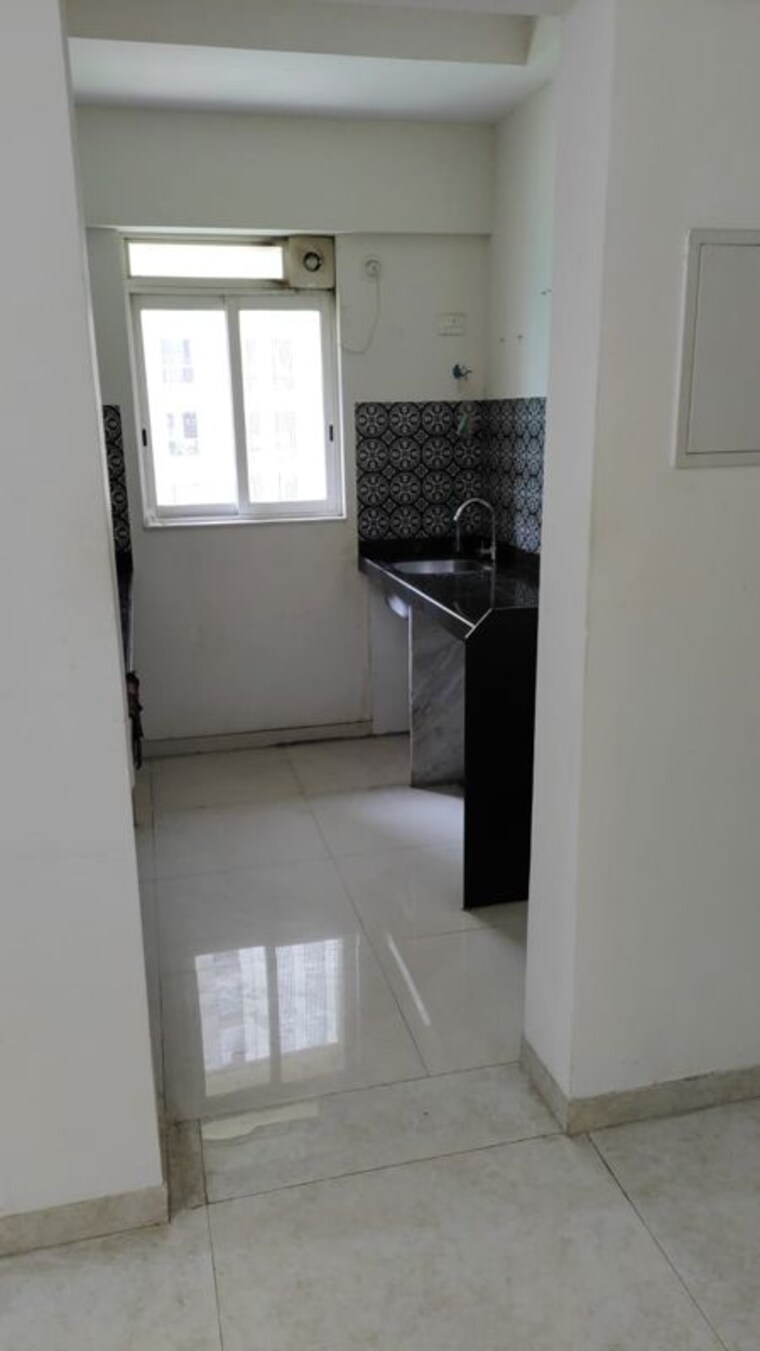 Kitchen, lodha-amara 1 Bedroom 650 Sq.Ft. Apartment In Kolshet Road Thane 10457302