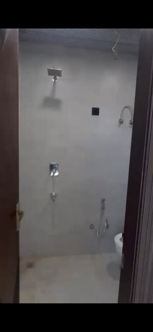 Bathroom in 3 BHK Builder Floor at BPTP District Faridabad, Sector 81 – for Rent